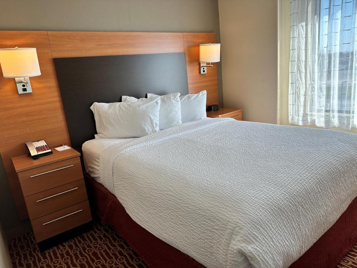Towneplace Suites By Marriott Detroit Troy Zewnętrze zdjęcie